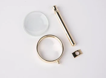 2,5 X Sticlă Optică Lupa 70mm Obiectiv 18K Imitație de Aur Plati Cadru Metalic Lupă cu Mâner pentru Lectură a Scăzut Viziune