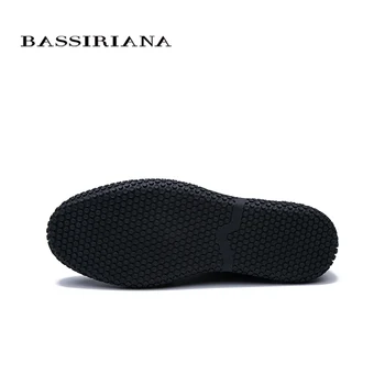 Bassiriana 2020 noi barbati casual pantofi cu cap rotund de culoare neagră în primăvara și toamna 39-45 dimensiune manual